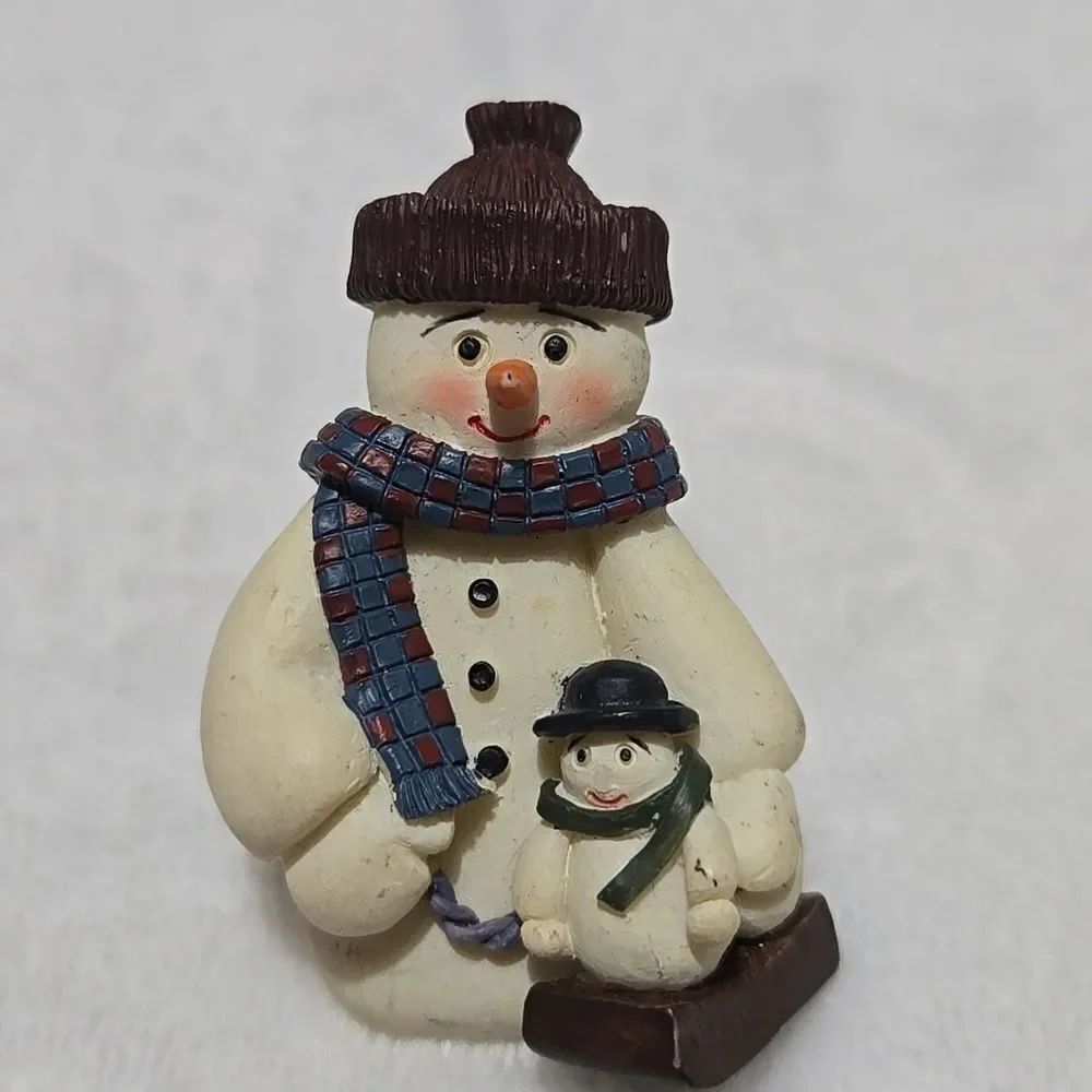 Snowman Brooch with Scarf and Hat
